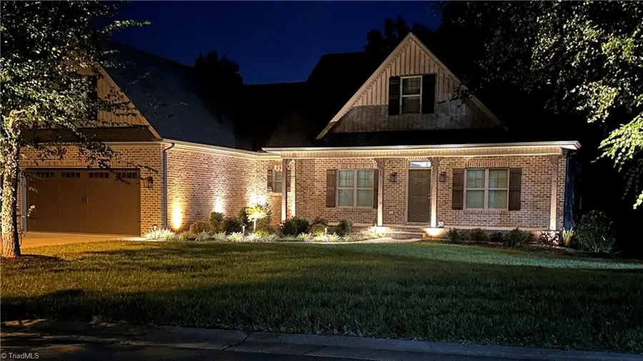 8206 Arbor Ridge Lane, Clemmons, NC 27012 - #2