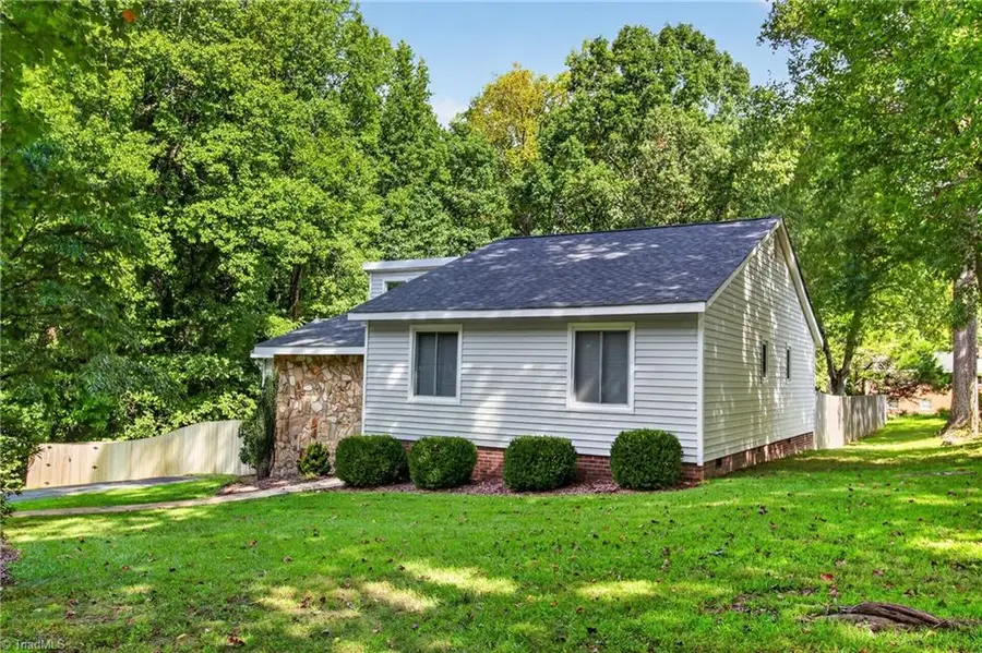 609 Robin Lane, Archdale, NC 27263 - #3