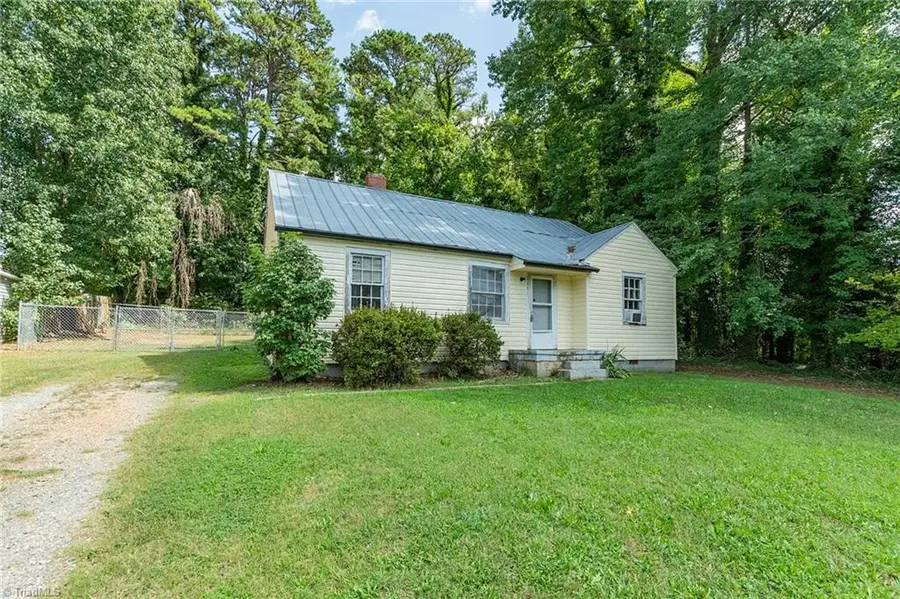 4421 Old Lexington Road, Midway, NC 27107 - #2