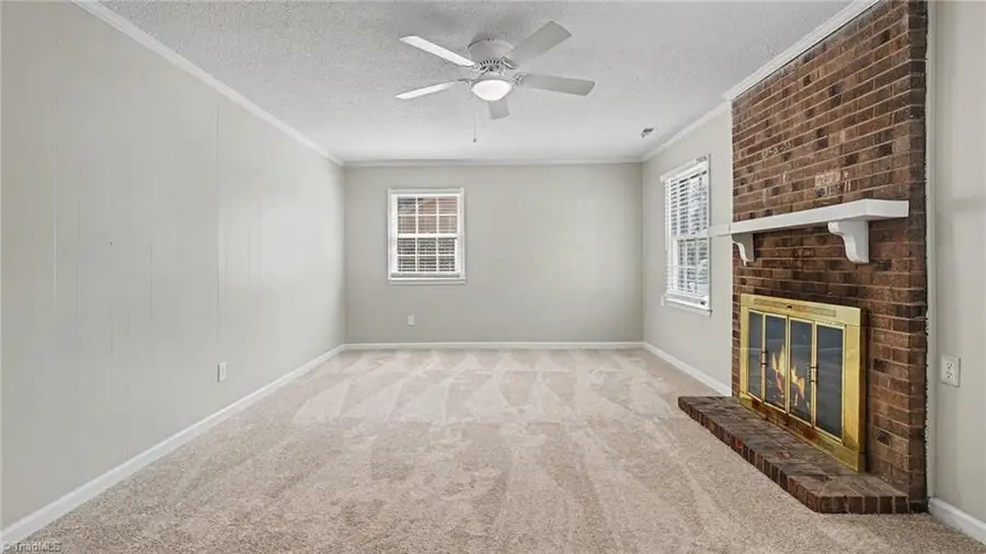 1115 Castlegate Drive, Winston Salem, NC 27103 - #3