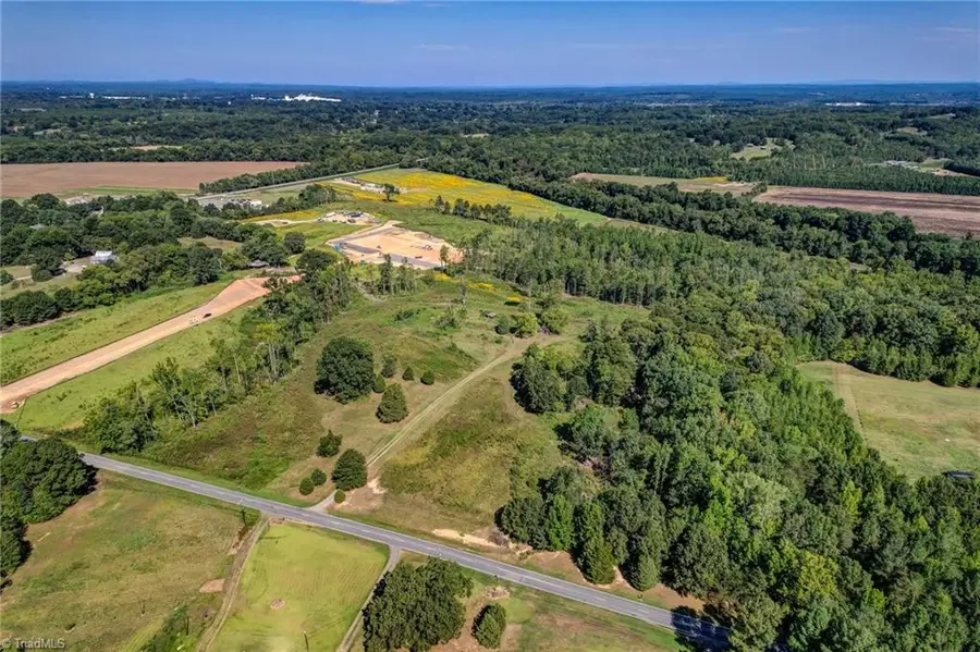 1155 Chumney Loop, Eden, NC 27288 - #3