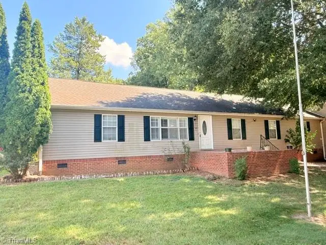 2350 Naomi Drive, Winston Salem, NC 27107 - #2