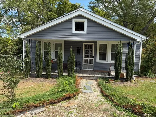 951 Newsome Street, Mount Airy, NC 27030