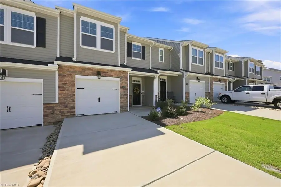 1262 Evelynnview Lane, Kernersville, NC 27284 - #2