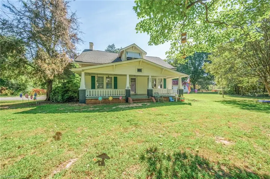 4881 Vienna Dozier Road, Pfafftown, NC 27040 - #3