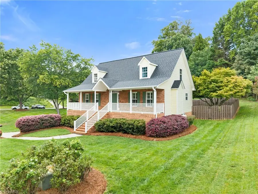 5135 Edgebaston Drive, Kernersville, NC 27284 - #2