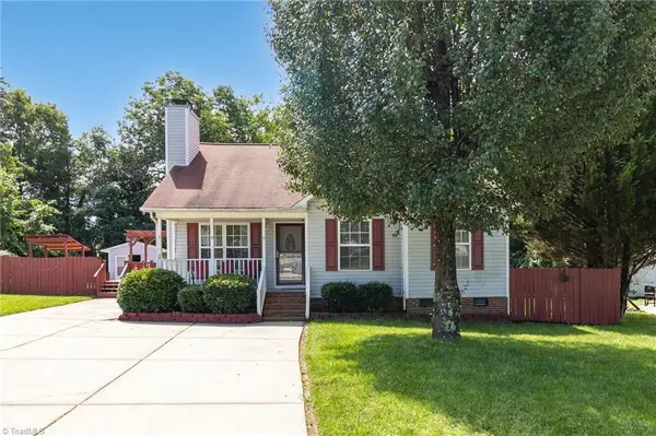 2922 Median Court, High Point, NC 27260
