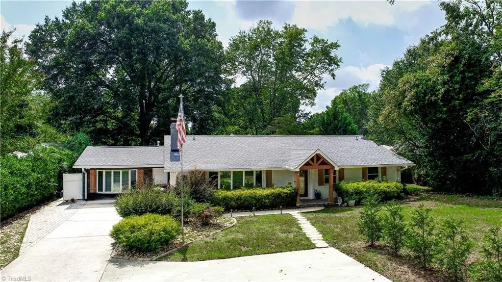 3917 W Friendly Avenue, Greensboro, NC 27410 - #1