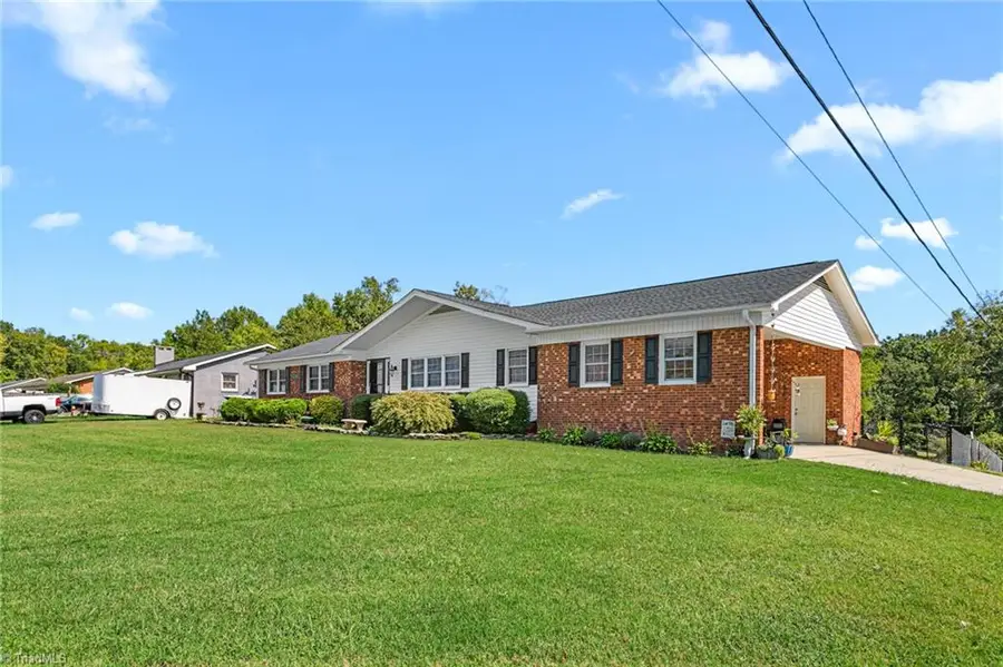 3870 Old Highway 29, Thomasville, NC 27360 - #3