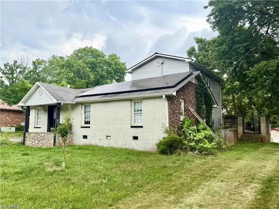 1004 Roach Street, Mayodan, NC 27027 - #2