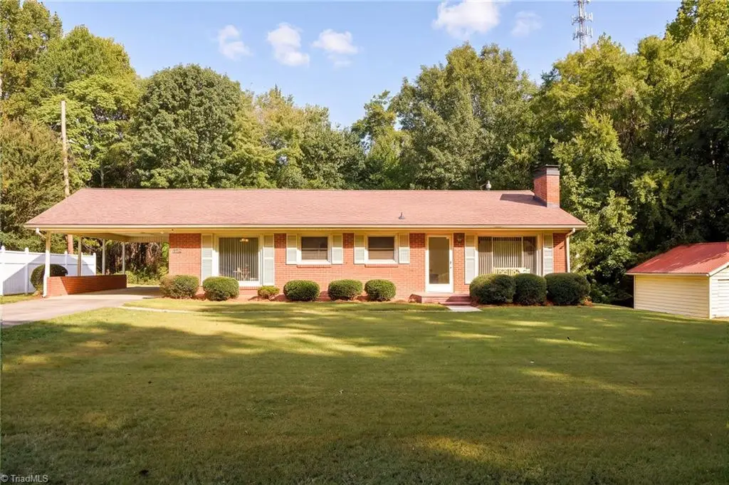 187 Red Sparrow Lane, Lexington, NC 27295 - #1