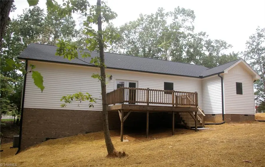 104 Oakwood Trail Road, King, NC 27021 - #2