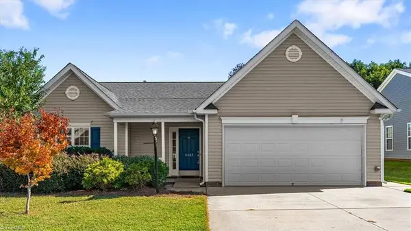 5862 Sunny Ridge Trail, Clemmons, NC 27012