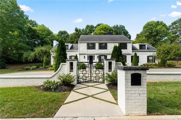 1313 Robin Hood Road, High Point, NC 27262