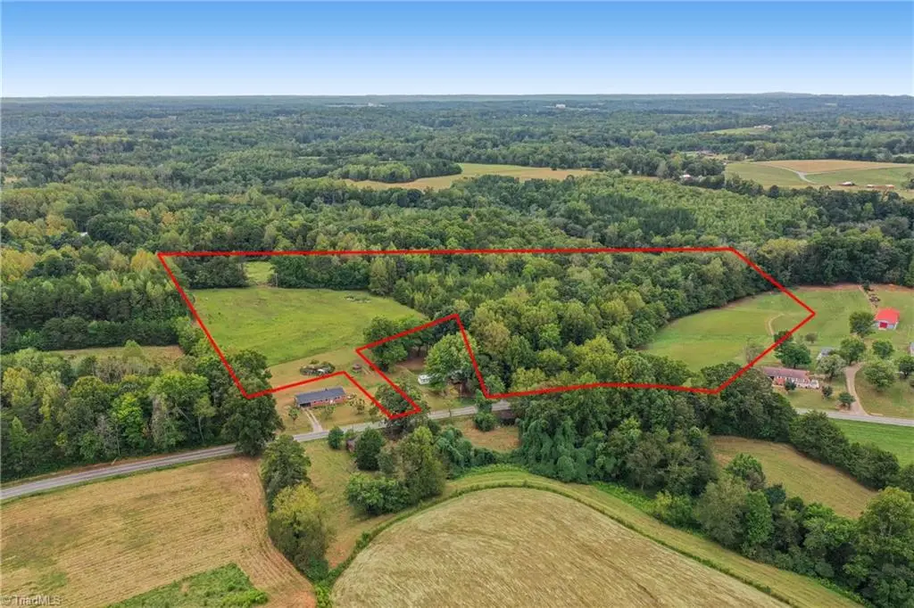 01 Bovendertown Road, Yadkinville, NC 27055 - #1