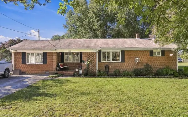 404 Poplar Circle, Yadkinville, NC 27055