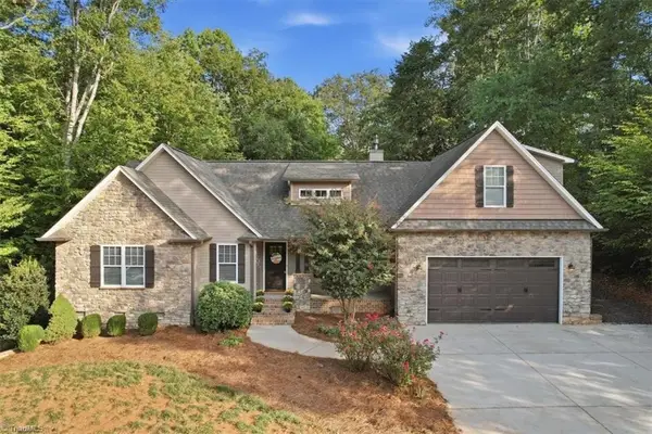 290 Twin Creeks Drive, Stokesdale, NC 27357