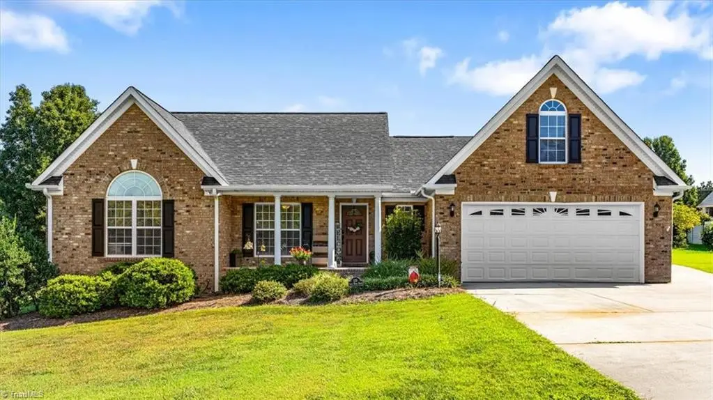 129 Club House Drive, Reidsville, NC 27320 - #1