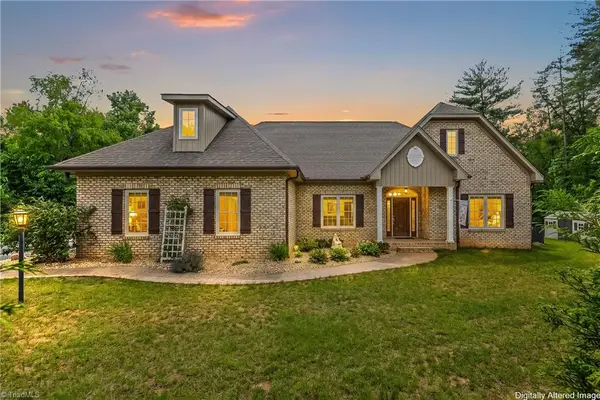 153 Woodridge Drive, Mount Airy, NC 27030