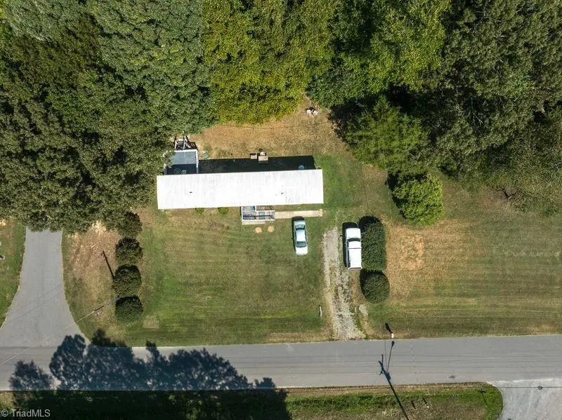3525 Piedmont Memorial Drive, Winston Salem, NC 27107 - #3