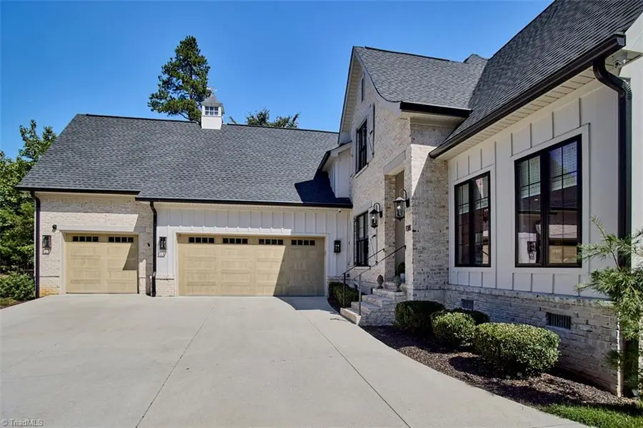 108 Saint Andrews Drive, High Point, NC 27265 - #2