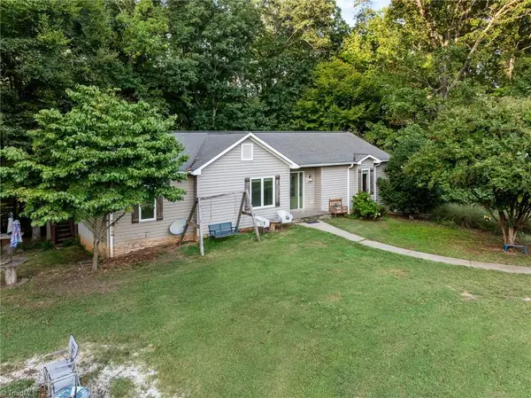 1885 Helmstetler Road, Lexington, NC 27295