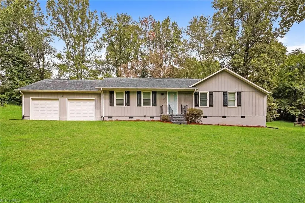 244 Brookside Drive, Millers Creek, NC 28651 - #1