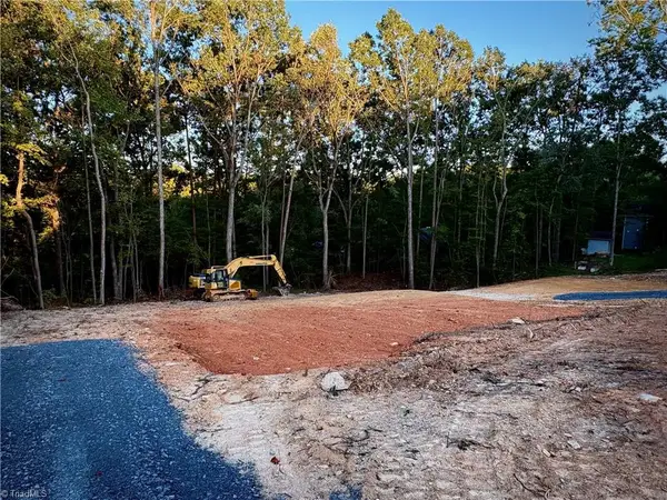 2640 Idlewild Drive Extension #2640, Randleman, NC 27317