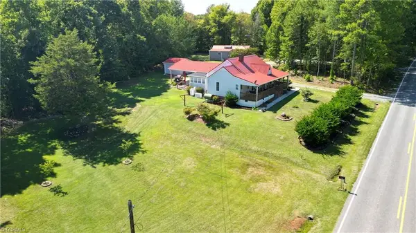 7296 E Old Us Highway 64, Lexington, NC 27292