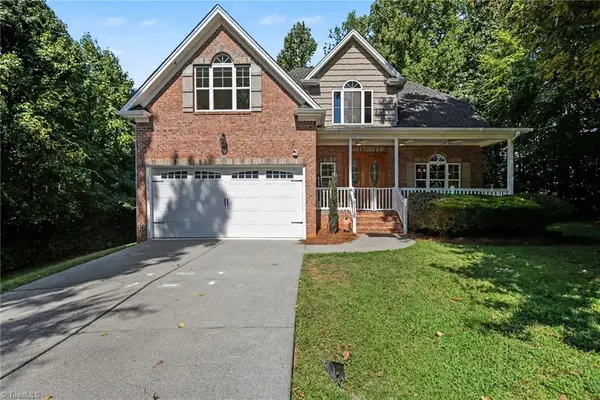 5116 Ivy Trace Court, Clemmons, NC 27012