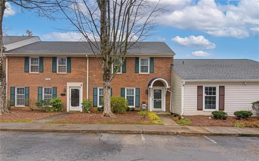 4010 Huntingreen Lane, Winston Salem, NC 27106 - #3