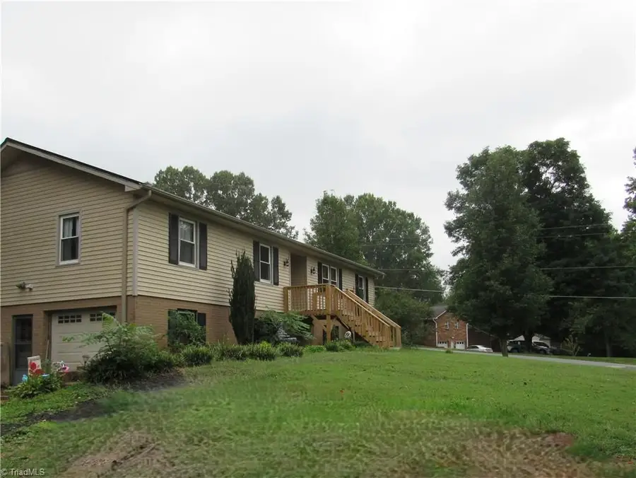 1721 Valley Brook Road, Clemmons, NC 27012 - #3