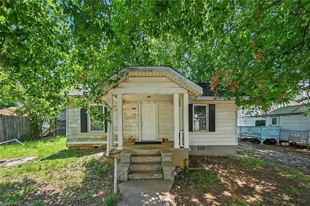 506 S Flanner Street, Burlington, NC 27215 - #1