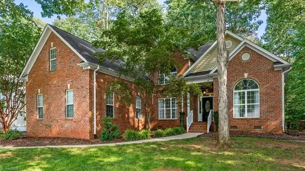 6987 Bethesda Court, Summerfield, NC 27358