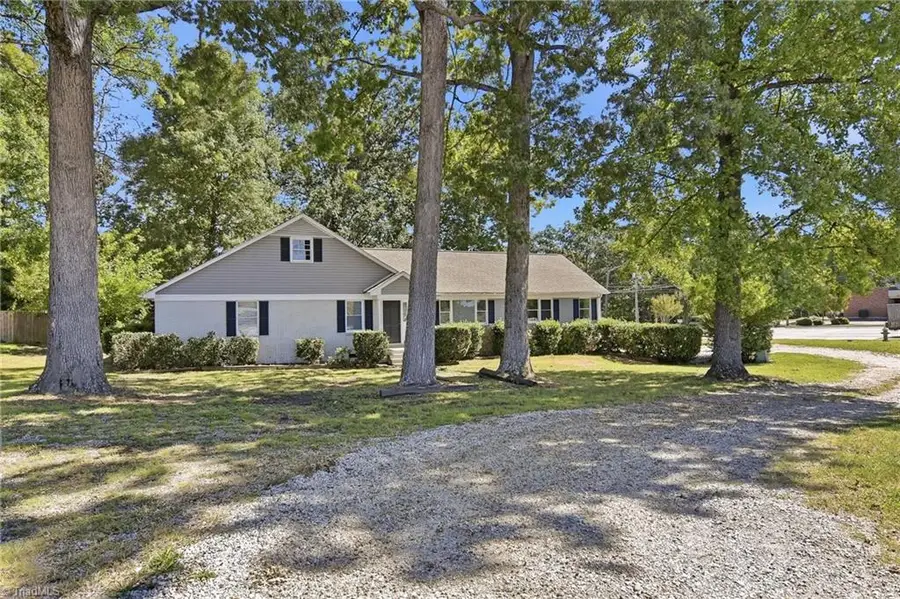 1233 Guilford College Road, Jamestown, NC 27282 - #2