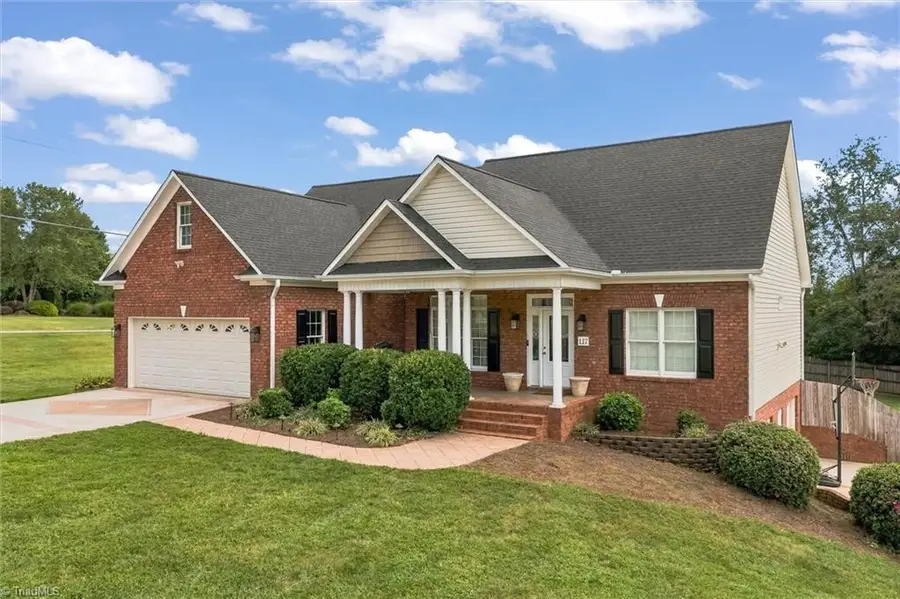 117 Chandler Drive, Lexington, NC 27295 - #3