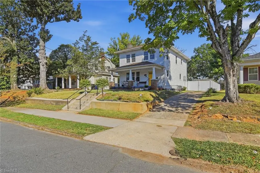 415 W 25th Street, Winston Salem, NC 27105 - #2