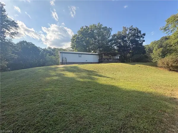 329 Graystone Road, Mount Airy, NC 27030