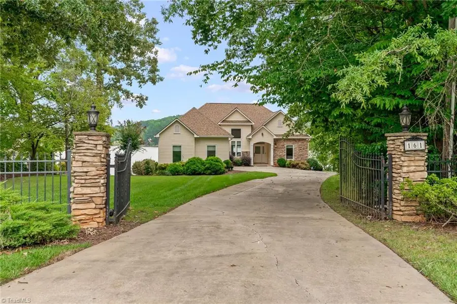 161 Abbotts Court, Lexington, NC 27292 - #2