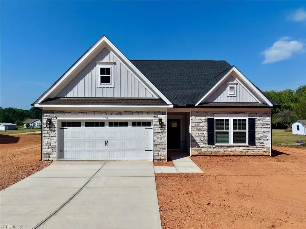 5166 Paramount Road #1061, Pfafftown, NC 27040 - #1