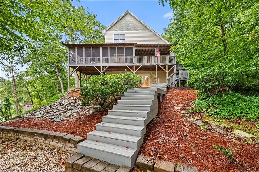 424 Mountain Harbor Drive, Lexington, NC 27292 - #2
