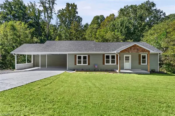 1076 Clingman Road, Ronda, NC 28670