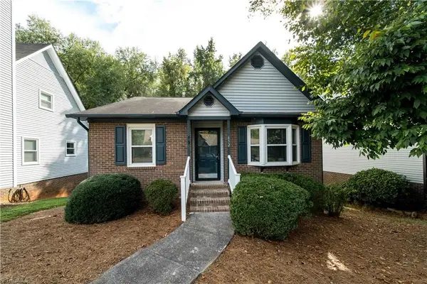 652 Lantern Ridge Drive, Winston-Salem, NC 27104