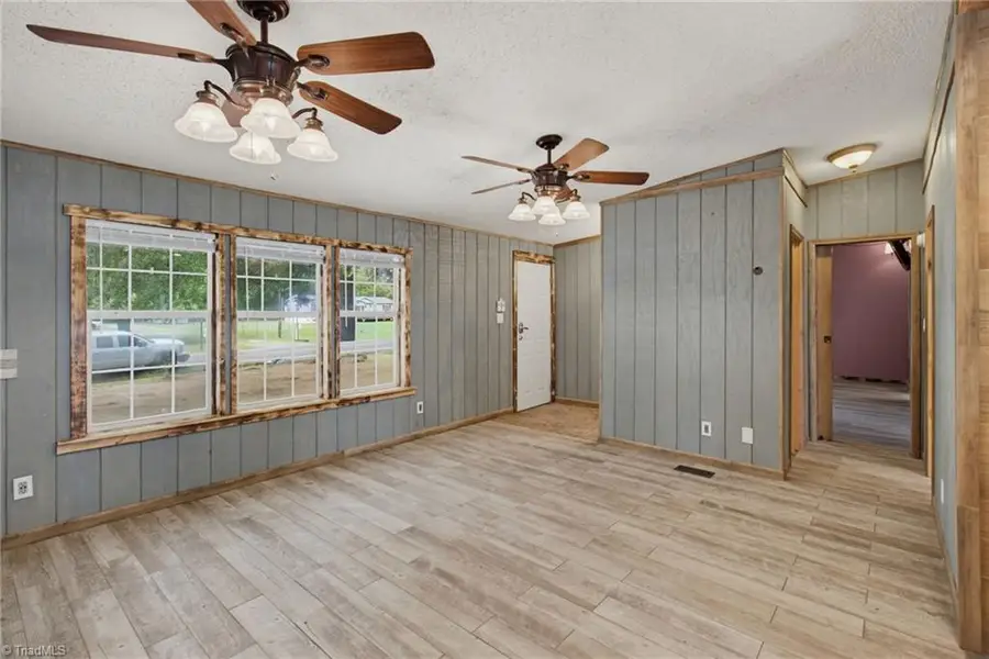 202 Pond Trail, Reidsville, NC 27320 - #2