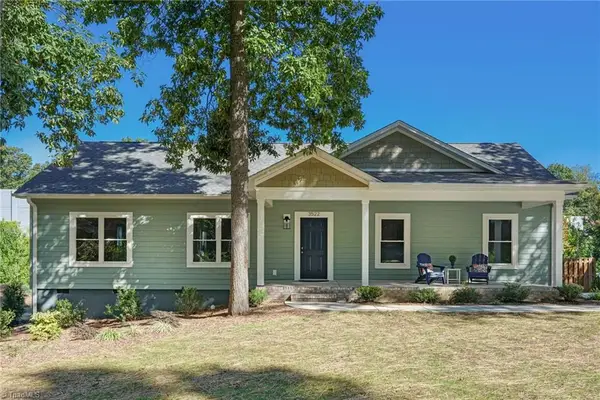 3522 Charing Cross Road, Greensboro, NC 27455