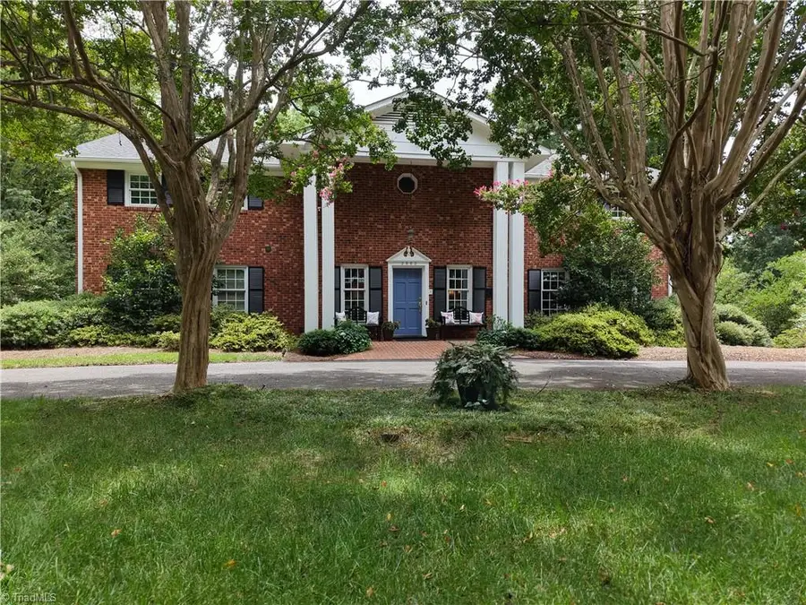 2862 Robinhood Road, Winston Salem, NC 27106 - #2