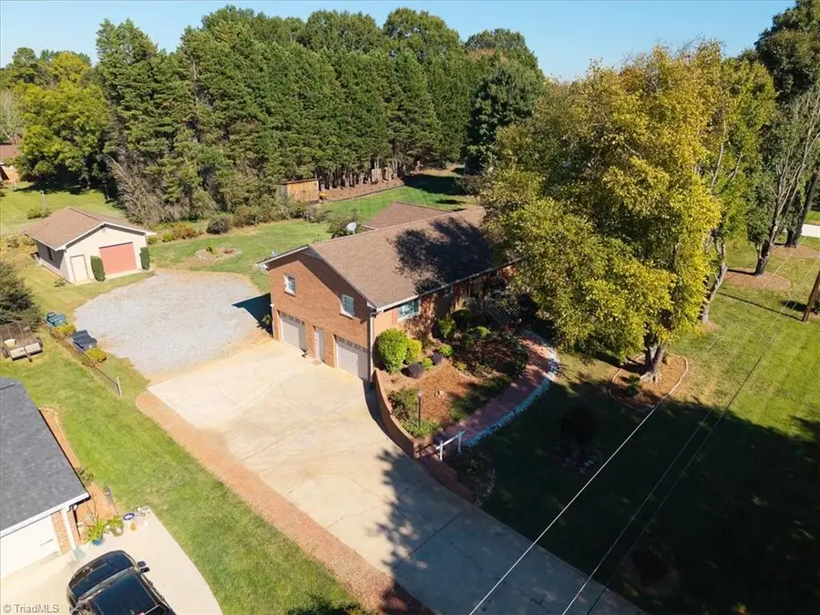 5172 Nicole Road, Kernersville, NC 27284 - #2