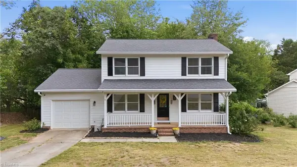 5404 North Oaks Drive, Greensboro, NC 27455