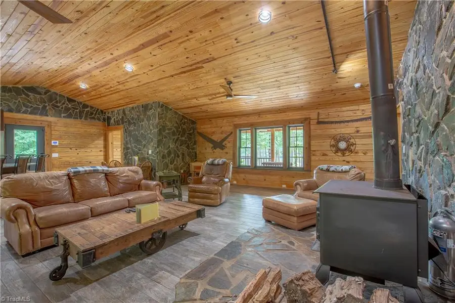 309 Fox Pond Road, Henderson, NC 27537 - #2