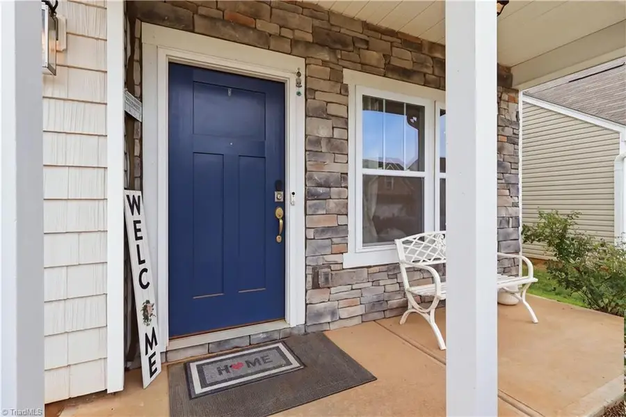1374 Finwick Drive, Pfafftown, NC 27040 - #2